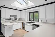 152 Edgewater Lane, Wilmington, NC 28403 — 4-bedroom waterfront home in Edgewater, Wilmington, NC, photo 21 of 41