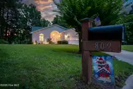 809 Thyme Court, New Bern, NC 28562 — 3-bedroom home in Greenbrier, New Bern, NC, photo 13 of 74: 809 Thyme Court, New Bern, NC