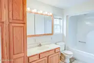 1077 River Drive SW, Calabash, NC 28467 — 3-bedroom waterfront home in Calabash Acres, Calabash, NC, photo 10 of 22: 1077RiverDrSWWeb-49