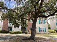 906 Litchfield Way G, Wilmington, NC 28405 — 2-bedroom condo in Cape Cottages, Wilmington, NC, photo 1 of 24: CF662ADE-A77A-4C3C-83A5-20CD494233C6