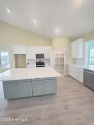 157 Big Hammock Point Road, Sneads Ferry, NC 28460 — 4-bedroom waterfront home in Pelican Point, Sneads Ferry, NC, photo 11 of 59