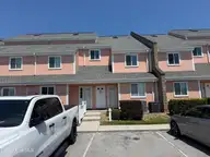 9201 Coast Guard Road I-106, Emerald Isle, NC 28594 — 1-bedroom condo in Pebble Beach, Emerald Isle, NC, photo 5 of 16: IMG_1404_2897