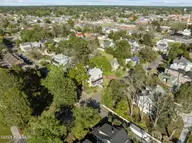 626 W Main Street, Washington, NC 27889 — 4-bedroom home in Historic District, Washington, NC, photo 7 of 54: 8-web-or-mls-DJI_0076