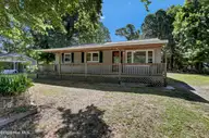 135 Jupiter Trail, Jacksonville, NC 28546 — 3-bedroom home in Half Moon Heights, Jacksonville, NC, photo 2 of 27