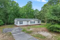 2801 Sidney Street SW, Supply, NC 28462 — 3-bedroom manufactured home in Fishermans Village, Supply, NC, photo 3 of 28