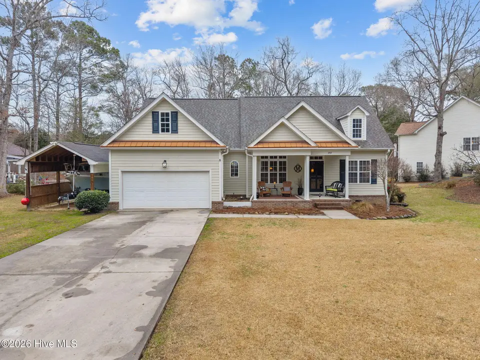237 Pintail Lane, Rocky Point, NC 28457 — 4-bedroom waterfront home in Swann Plantation, Rocky Point, NC, photo 1 of 50: 2-web-or-mls-DJI_20260226144238_0904_D
