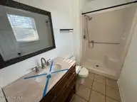 406 Sterling Road, Jacksonville, NC 28546 — 3-bedroom home in Montclair, Jacksonville, NC, photo 10 of 20: Primary Bathroom