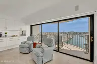 322 Causeway Drive Ste 505, Wrightsville Beach, NC 28480 — 2-bedroom waterfront condo in Seapath Towers, Wrightsville Beach, NC, photo 11 of 28