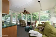 3403 Wedgewood Drive, Trent Woods, NC 28562 — 4-bedroom home in Country Club Hills, Trent Woods, NC, photo 14 of 45: 3403 Wedgewood Drive, Trent Woods, NC