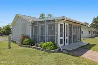 534 Waters Road, Jacksonville, NC 28546 — 3-bedroom home in Breckenridge, Jacksonville, NC, photo 6 of 55: 6-web-or-mls-534 Waters Rd. 109