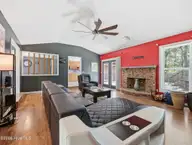 778 Wetherington Landing Road, Stella, NC 28582 — 3-bedroom home, Stella, NC, photo 16 of 37: living area