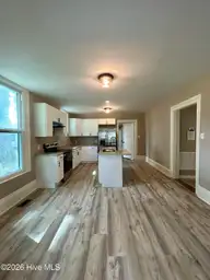 414 N Center Street, Mount Olive, NC 28365 — 3-bedroom home, Mount Olive, NC, photo 7 of 56: IMG_2104