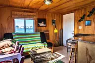 519 Atlantic Beach Causeway, Atlantic Beach, NC 28512 — 3-bedroom waterfront manufactured home in Sound View Isles, Atlantic Beach, NC, photo 17 of 38: 519 Atlantic Beach Cswy