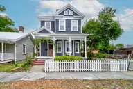 108 N 8th Street, Wilmington, NC 28401 — 4-bedroom home in Downtown, Wilmington, NC, photo 1 of 29: IMG_7024_5_6