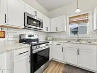 237 Shallowbag Bay Lane, Jacksonville, NC 28546 — 3-bedroom townhome in Towne Pointe, Jacksonville, NC, photo 14 of 52