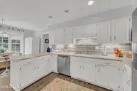 529 Camway Drive, Wilmington, NC 28403 — 3-bedroom home in Eastwind, Wilmington, NC, photo 8 of 24