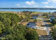 137 Bethea Street, Holly Ridge, NC 28445 — 3-bedroom waterfront home in Redd's Cove, Holly Ridge, NC, photo 15 of 72: 137 Bethea St MLS-67