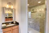 2013 Simmerman Way, Leland, NC 28451 — 3-bedroom home in Brunswick Forest, Leland, NC, photo 15 of 27: 2013 Simmerman Way Leland NC-small-020-1
