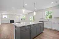 323 Queensferry Lane, Aberdeen, NC 28315 — 4-bedroom home in Montrose, Aberdeen, NC, photo 5 of 26: mt-004-mls-11