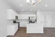 621 S Squires Run Lane, Richlands, NC 28574 — 3-bedroom home in Squires Run Village, Richlands, NC, photo 6 of 32: Kitchen