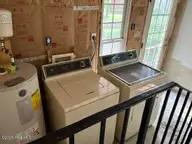 206 Southern Boulevard, Rocky Mount, NC 27804 — 2-bedroom home in Bunn, Rocky Mount, NC, photo 15 of 17: IMG_0148