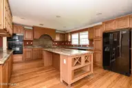 121 Hideaway Road, Belhaven, NC 27810 — 3-bedroom waterfront home, Belhaven, NC, photo 4 of 48: _DSC2574