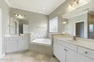 201 Silver Creek Loop, Sneads Ferry, NC 28460 — 3-bedroom home in The Landing at Mill Creek, Sneads Ferry, NC, photo 20 of 52: 37-web-or-mls-_RAD7428