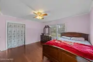 704 N Grace Avenue, New Bern, NC 28562 — 3-bedroom home in Trent Park, New Bern, NC, photo 24 of 46: Master bedroom