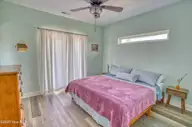 314 Spencer Farlow Drive Unit 2, Carolina Beach, NC 28428 — 3-bedroom condo in Heart of Carolina Beach, Carolina Beach, NC, photo 13 of 21: TheDigsCB-38