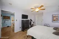 802 Black Swan Road, New Bern, NC 28560 — 2-bedroom waterfront home in Fairfield Harbour, New Bern, NC, photo 18 of 57: 18-web-or-mls-0C0A0939