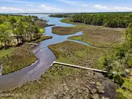 120 N Brig Drive, Hampstead, NC 28443 — 4-bedroom home in Saltwater Landing, Hampstead, NC, photo 4 of 46: 86_water access