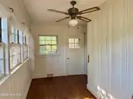 1202 Ruffin Terrace, Kinston, NC 28504 — 3-bedroom home, Kinston, NC, photo 13 of 27: Sunroom