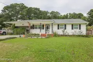 137 Cardinal Road, Jacksonville, NC 28546 — 3-bedroom home in Cardinal Village, Jacksonville, NC, photo 1 of 61: 137 Cardinal-05