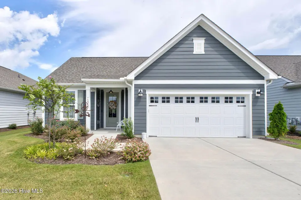 7592 Gorse Drive, Winnabow, NC 28479 — 3-bedroom home in Del Webb Mallory Creek, Winnabow, NC, photo 1 of 52