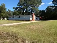 1232 Mark Edwards Road, Goldsboro, NC 27534 — 3-bedroom manufactured home, Goldsboro, NC, photo 4 of 20: Smith 1