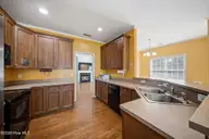 105 Penquin Place, Hampstead, NC 28443 — 4-bedroom home in Belvedere, Hampstead, NC, photo 16 of 60