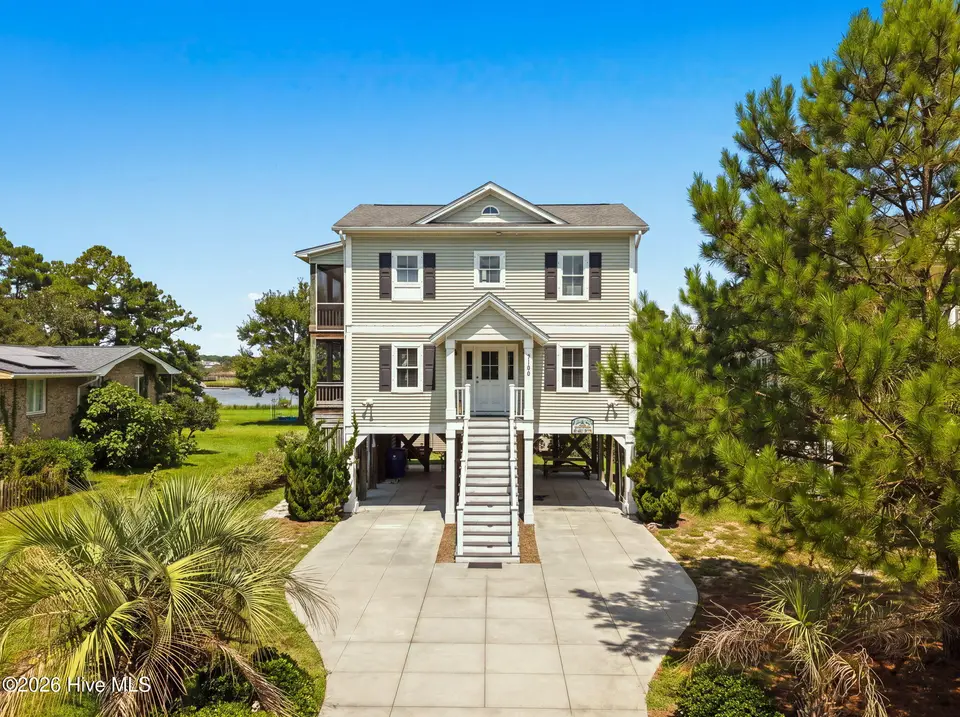 5106 E Yacht Drive, Oak Island, NC 28465 — 4-bedroom home, Oak Island, NC, photo 1 of 51