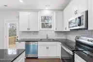 8040 Rachel Wynd Road NE, Leland, NC 28451 — 3-bedroom home in Carol Lynn Estates, Leland, NC, photo 14 of 53: 16_8040_Rachel_Wynd_025