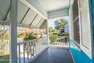 512 Queen Street, Wilmington, NC 28401 — 4-bedroom home in Dawson-Castle Street, Wilmington, NC, photo 3 of 28: 512QueenStreet-4