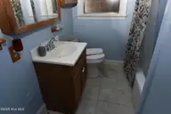 2209 W Main Street Ext, Elizabeth City, NC 27909 — 3-bedroom home in Providence, Elizabeth City, NC, photo 13 of 24: _DSC3268