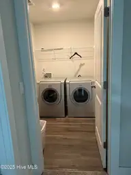 122 Ballantine Grove Lane, Newport, NC 28570 — 4-bedroom home in Ballantine Grove, Newport, NC, photo 17 of 21: Laundry Room