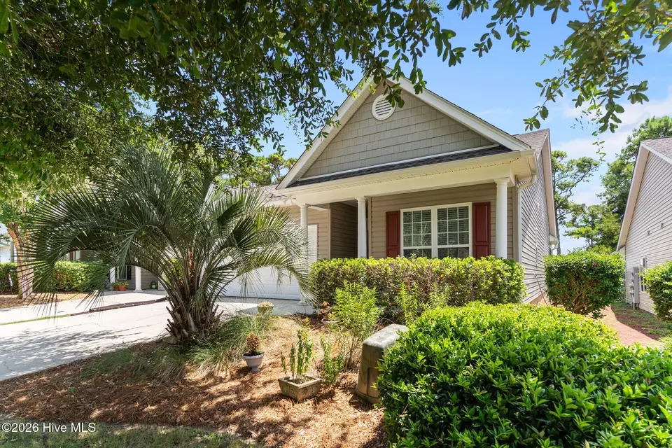 5154 Elton Drive SE, Southport, NC 28461 — 3-bedroom townhome in South Harbour Village, Southport, NC, photo 1 of 49: 3-web-or-mls-BTS09374
