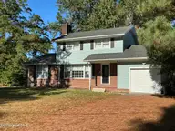 1201 Clifton Road, Jacksonville, NC 28540 — 3-bedroom home in Northwoods Park, Jacksonville, NC, photo 2 of 28: IMG_4008