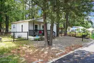 919 West Street, Smithfield, NC 27577 — 2-bedroom home, Smithfield, NC, photo 3 of 26: 03-919 West Street-3