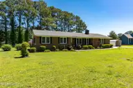406 Richlands Loop Road, Richlands, NC 28574 — 3-bedroom home, Richlands, NC, photo 3 of 34