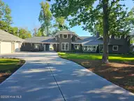 38 Reston Bluff, Hampstead, NC 28443 — 4-bedroom waterfront home in Redd Banks, Hampstead, NC, photo 6 of 74: RBmoring
