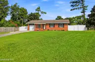 317 Sterling Court, Jacksonville, NC 28546 — 3-bedroom home in Montclair, Jacksonville, NC, photo 10 of 54