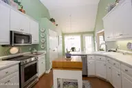 9 Cherry Lane, Pinehurst, NC 28374 — 3-bedroom home in Unit 10, Pinehurst, NC, photo 3 of 45: 9 Cherry Ln-29