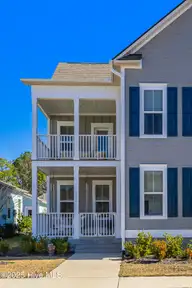 9096 Village Lake Drive SW, Calabash, NC 28467 — 5-bedroom home in Devaun Park, Calabash, NC, photo 2 of 46: 9096 Village Lake Dr SW