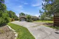 5101 Masonboro Loop Road, Wilmington, NC 28409 — 3-bedroom home, Wilmington, NC, photo 2 of 68